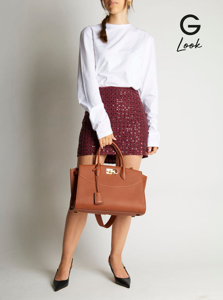 Ferragamo Women Brown Handbag With Adjustable And Removable Shoulder Strap And Gancini Turn-Lock Closure In Grained Leather Woman