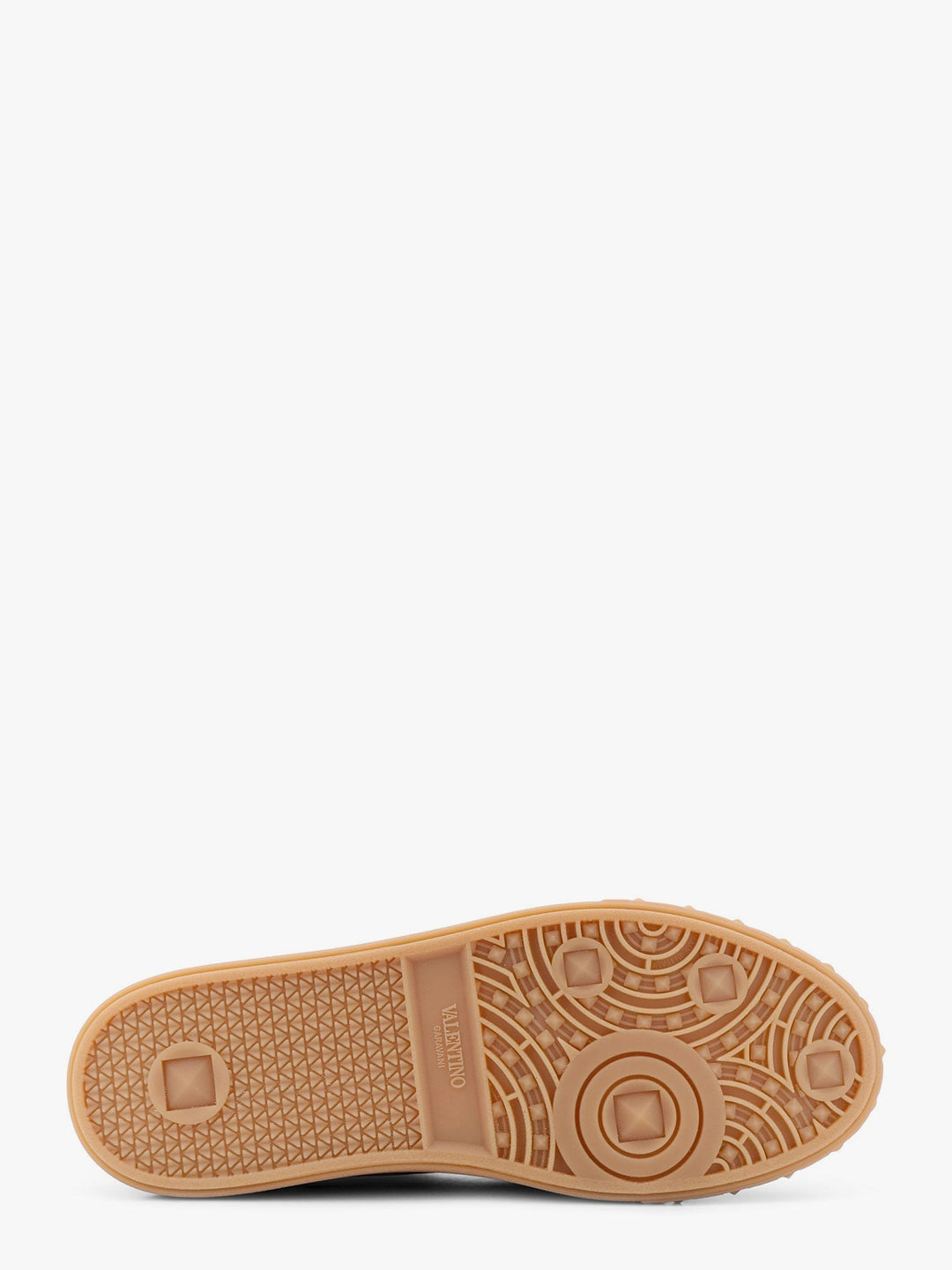Valentino Garavani Men Valentino Garavani Upvillage Low Top Sneaker In Suede And Leather