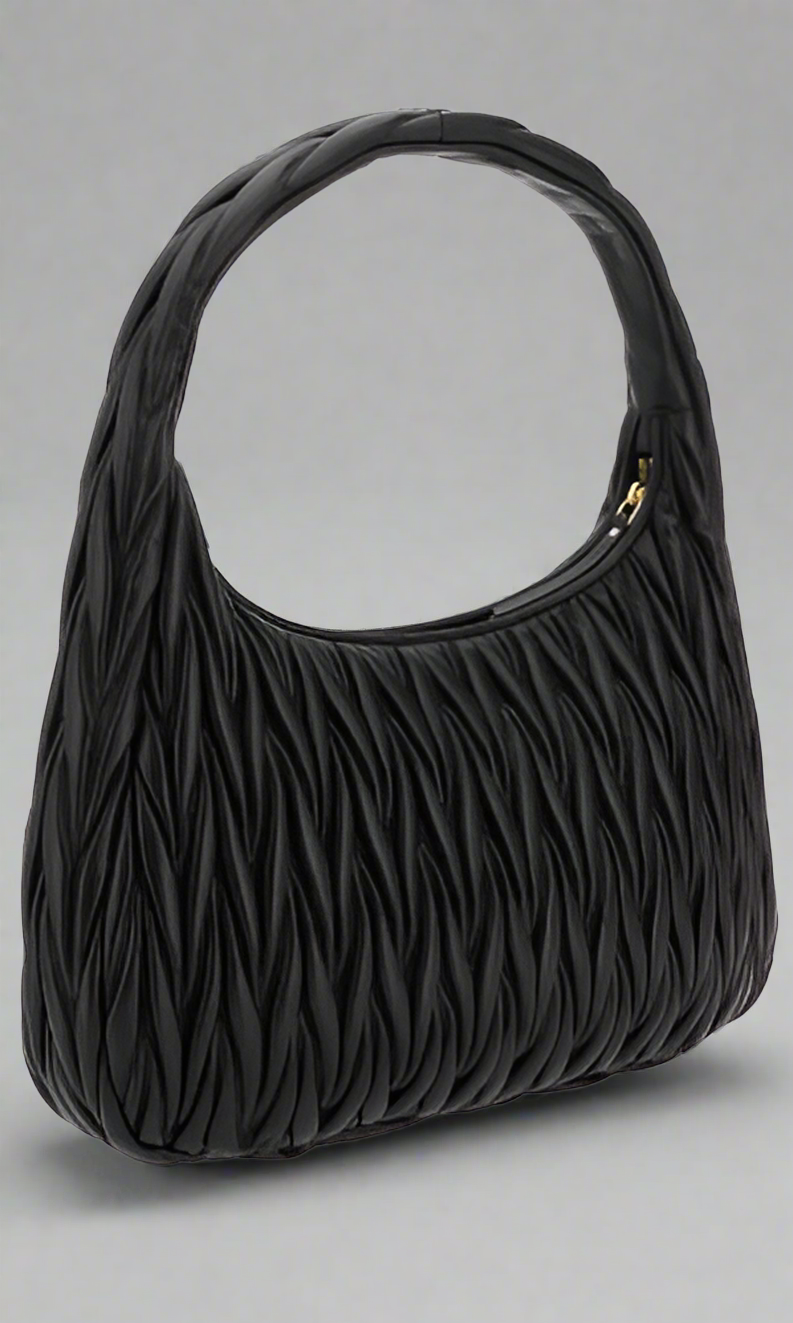 MIU MIU MATELASSÉ SHOULDER BAG