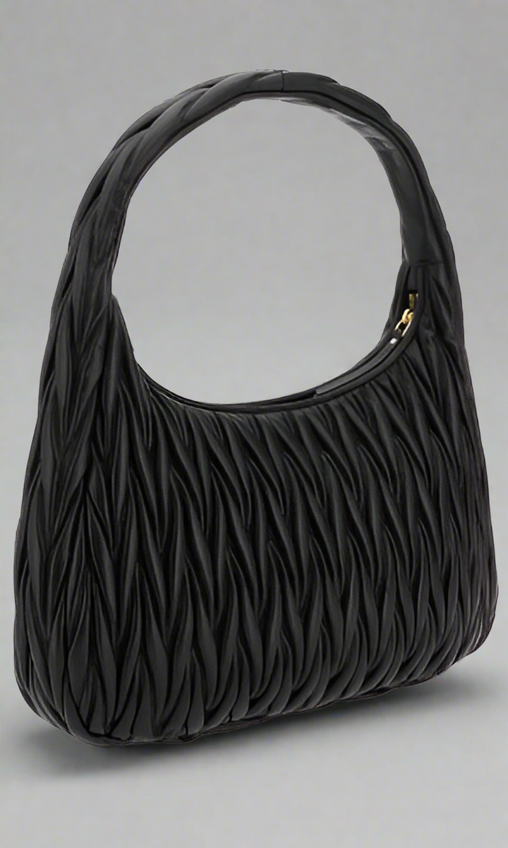 MIU MIU MATELASSÉ SHOULDER BAG