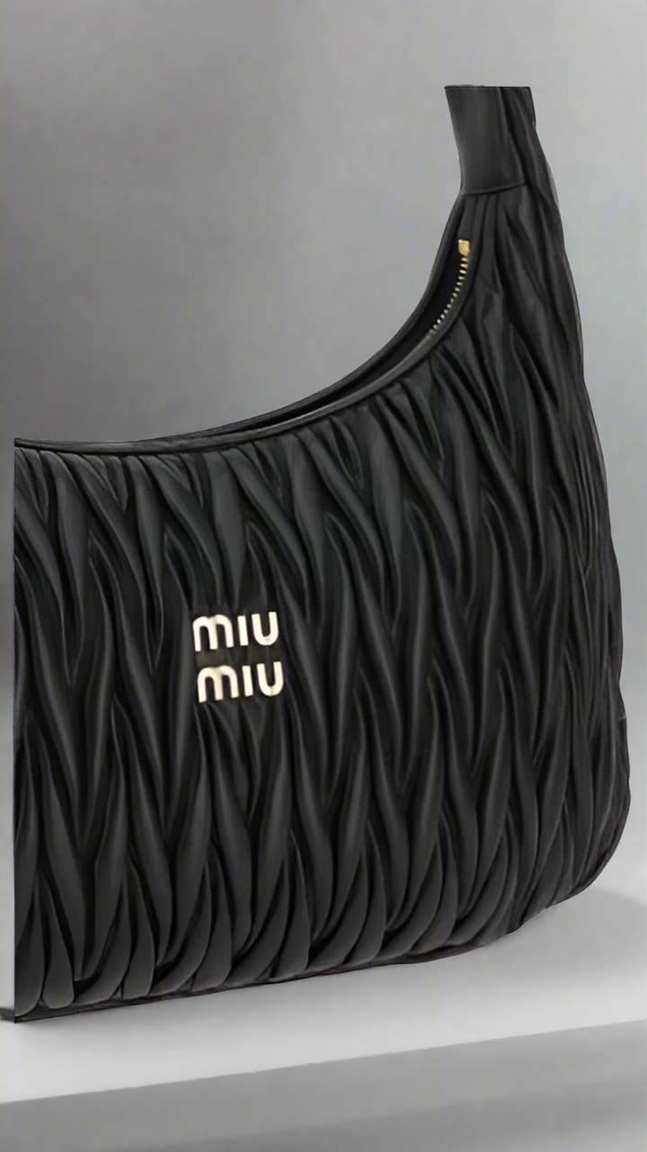 MIU MIU MATELASSÉ SHOULDER BAG