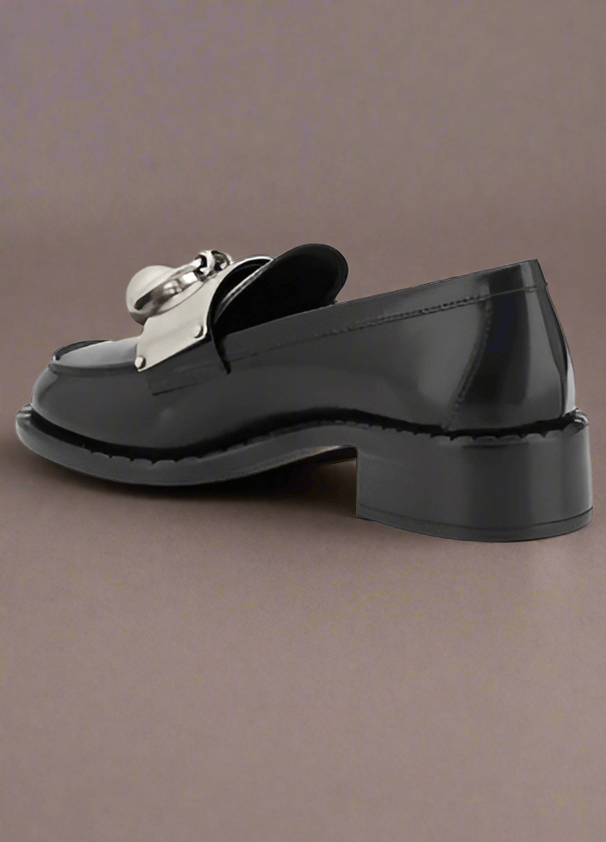 Luxury designer high end authentic fashion with free shipping.