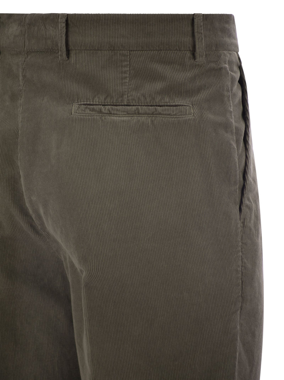 Brunello Cucinelli Men Leisure Fit Trousers In Garment Dyed Cotton Corduroy With Darts