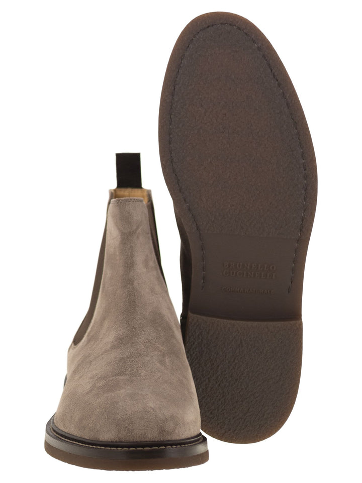Brunello Cucinelli Men Chelsea Boot In Suede