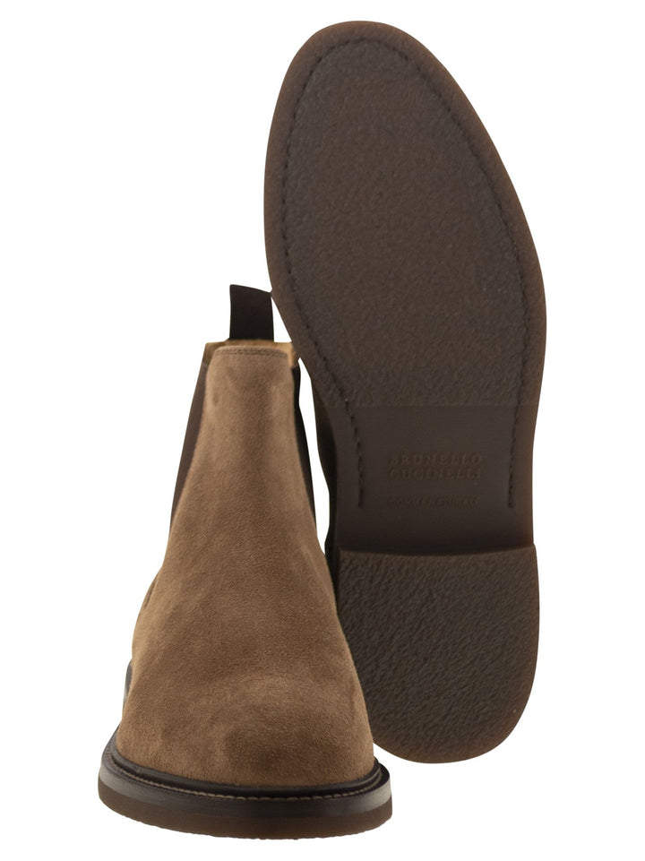 Brunello Cucinelli Men Chelsea Boot In Suede