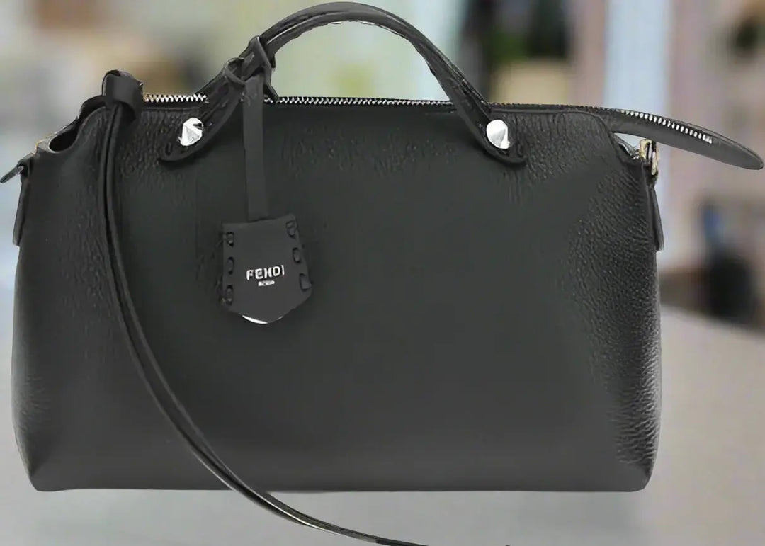 Fendi’s By The Way Selleria Medium Shoulder Bag is a refined and versatile model perfect for any occasion.
