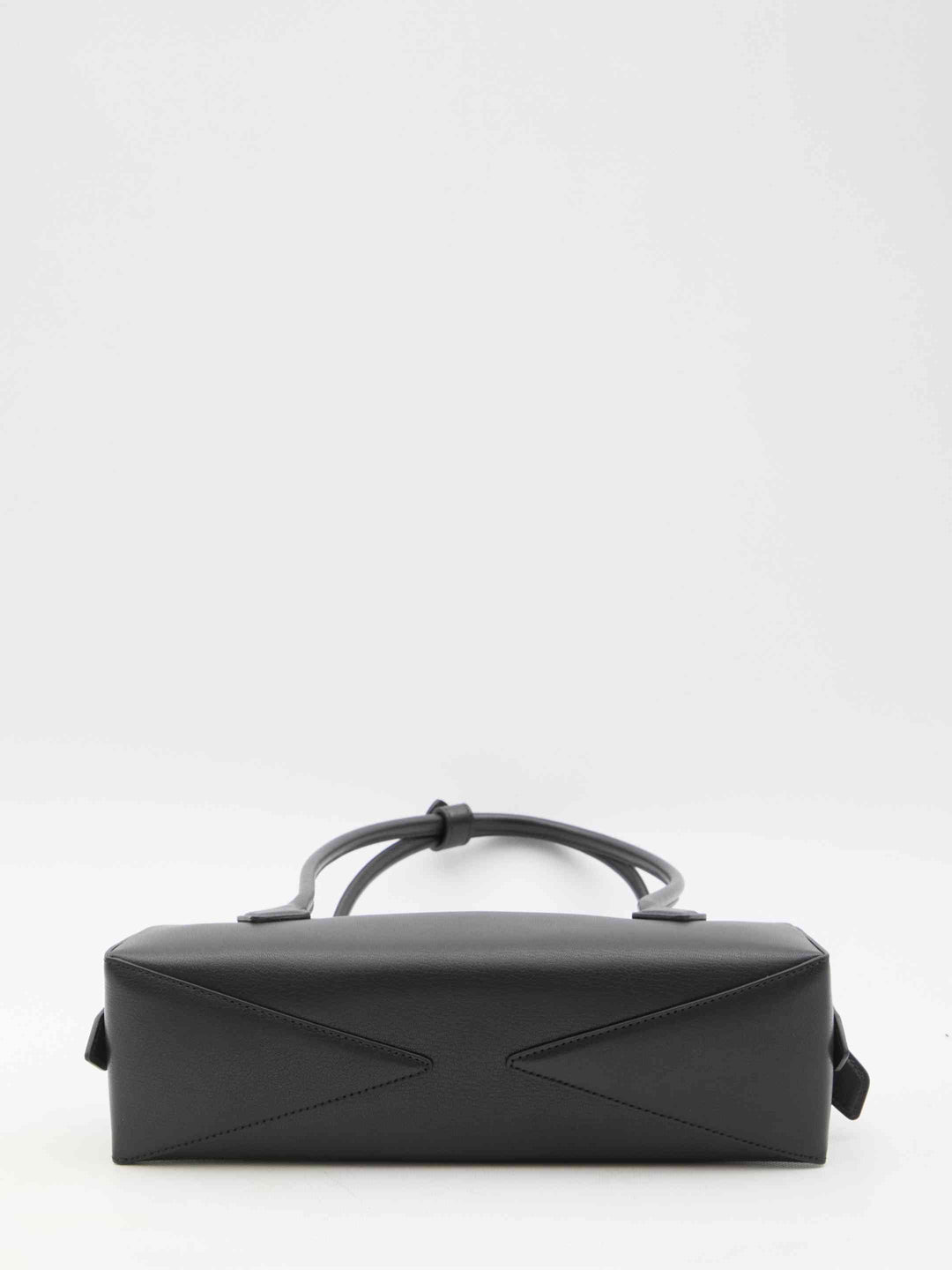 Alaia Women Le Teckel Medium Bag