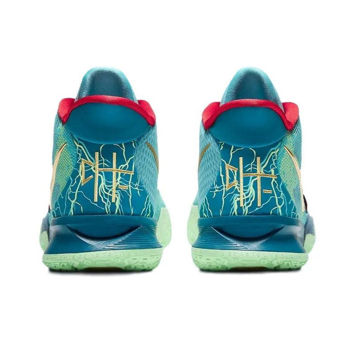 Nike Kyrie 7 EP &