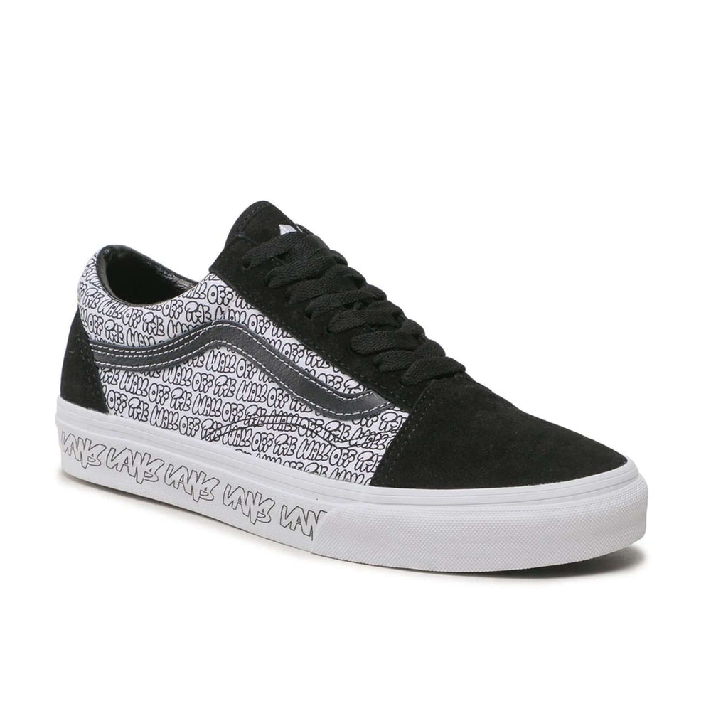 VANS sneakers and streetwear collection at STORE 7994