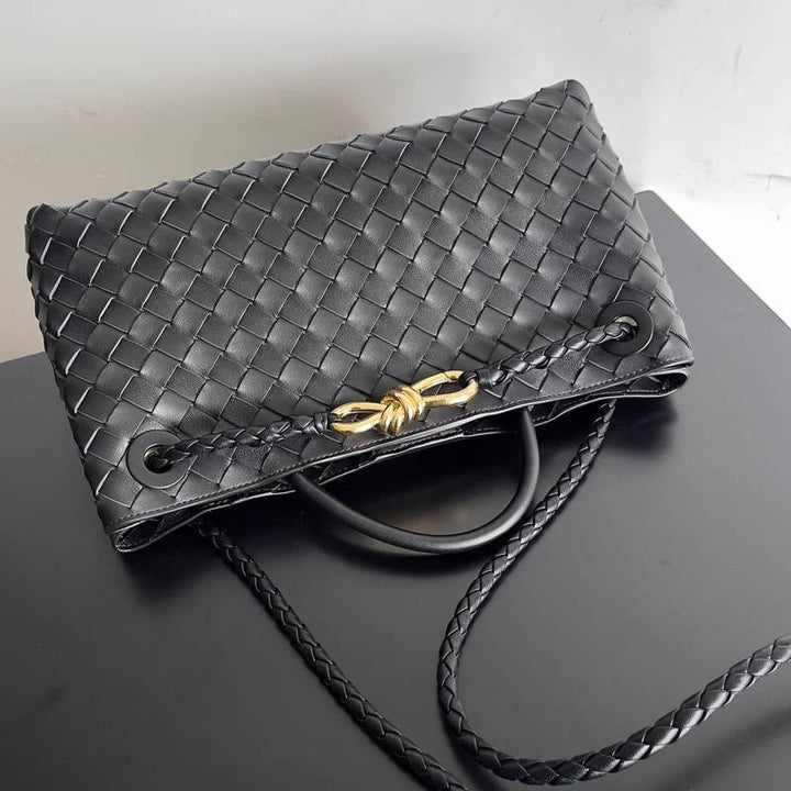 Bottega Veneta Bottega Veneta Andiamo East/West Small Tote Bag