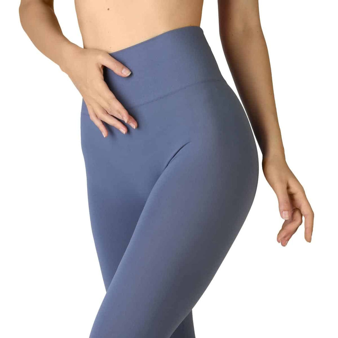 BodyBoo seamless shapewear for women – made in Italy BodyBoo sculpting bodysuit with tummy control BodyBoo high-waist shaping shorts in nude and black Italian BodyBoo compression leggings – firm control BodyBoo invisible control briefs for smooth silhouet