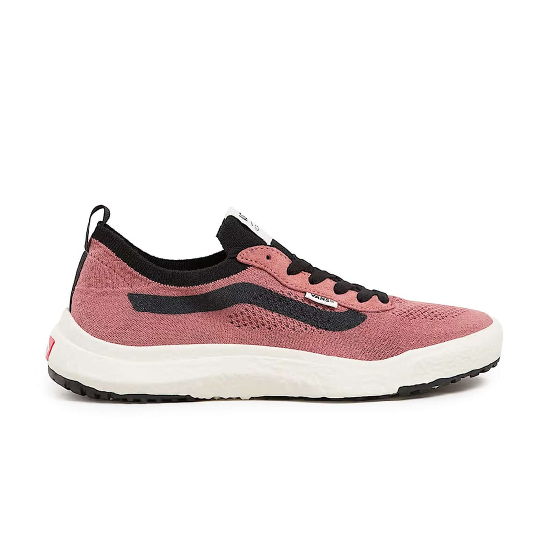 VANS sneakers and streetwear collection at STORE 7994