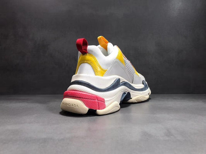 BALENCIAGA TRIPLE S SNEAKER