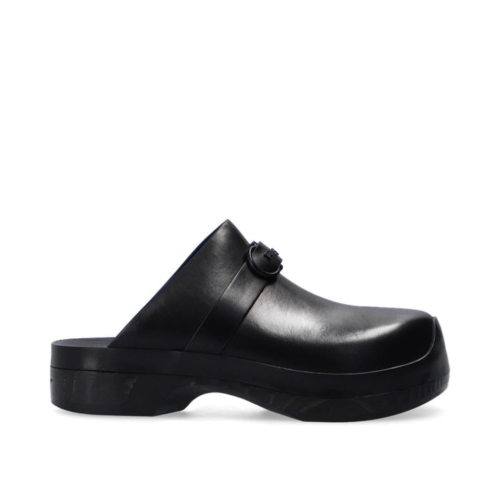 Salvatore Ferragamo Nope Leather Slides Women
