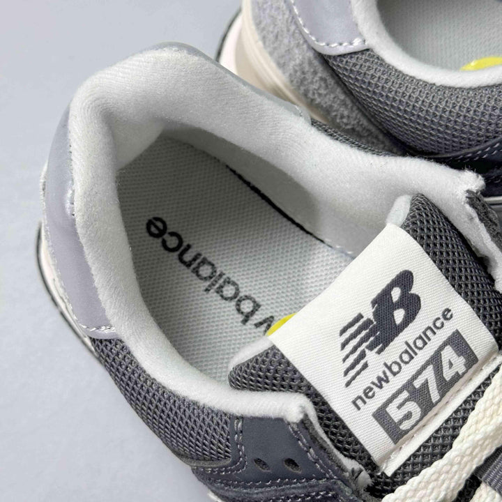 New Balance 574 CNY &