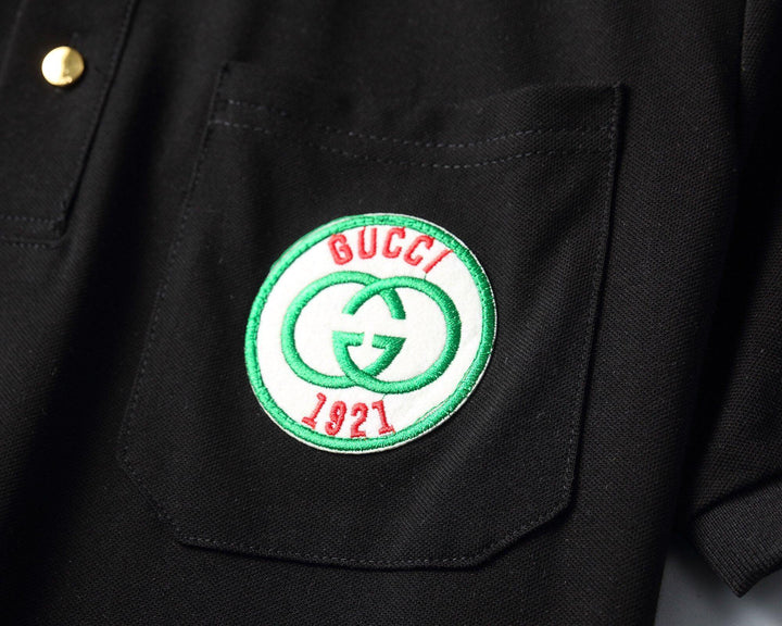 Gucci Black T-shirt with a collar