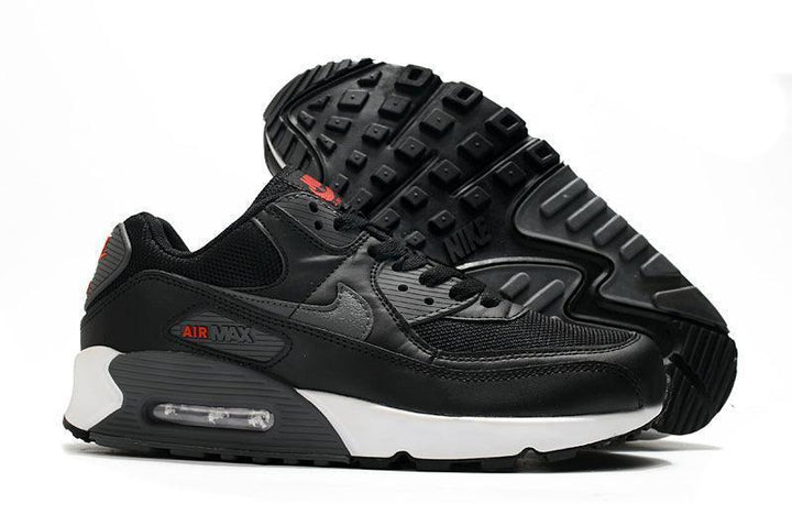 Nike Air Max 90 &