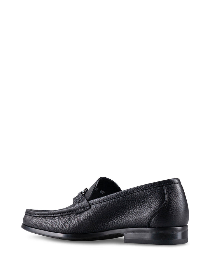 Ferragamo Men Grained Leather Gancini Loafers