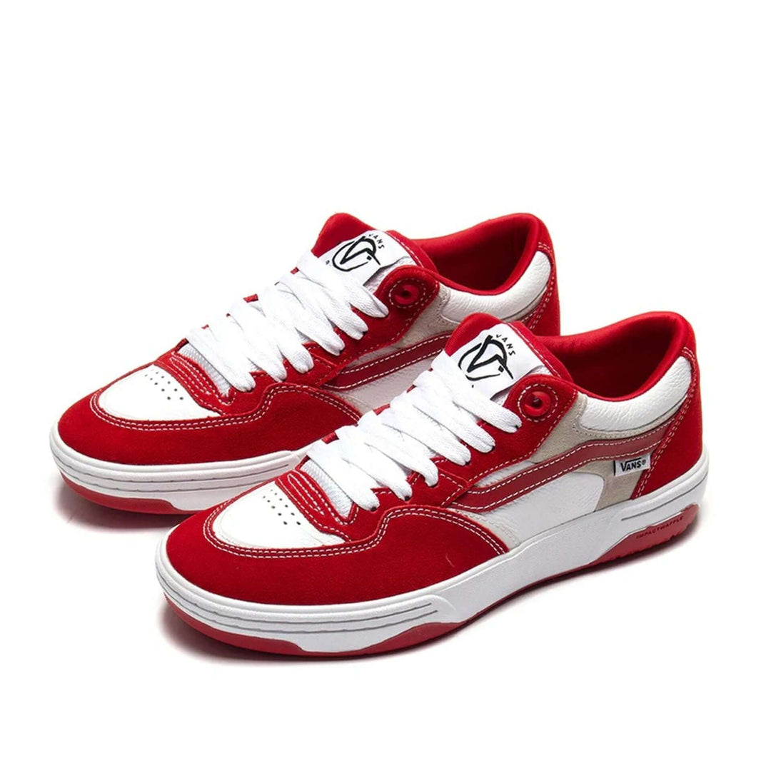 VANS sneakers and streetwear collection at STORE 7994