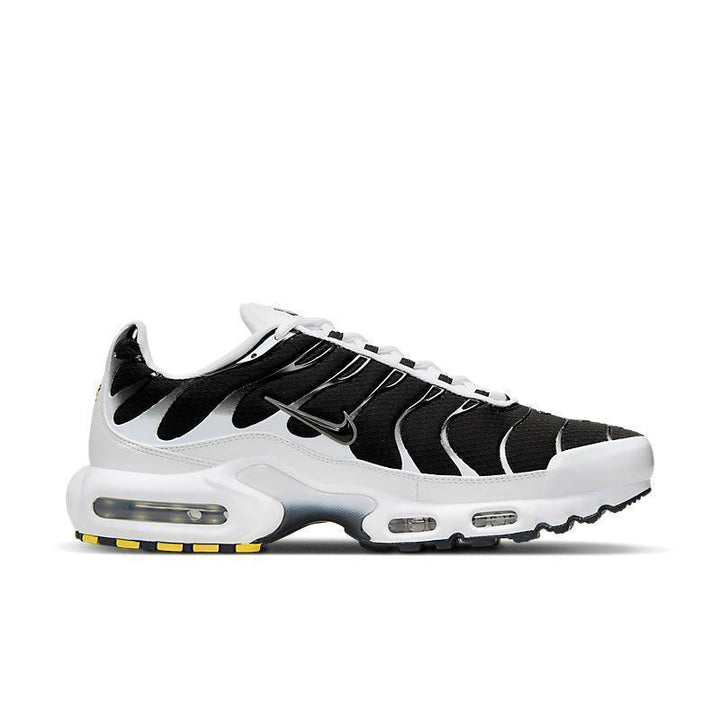 Nike Air Max Plus &