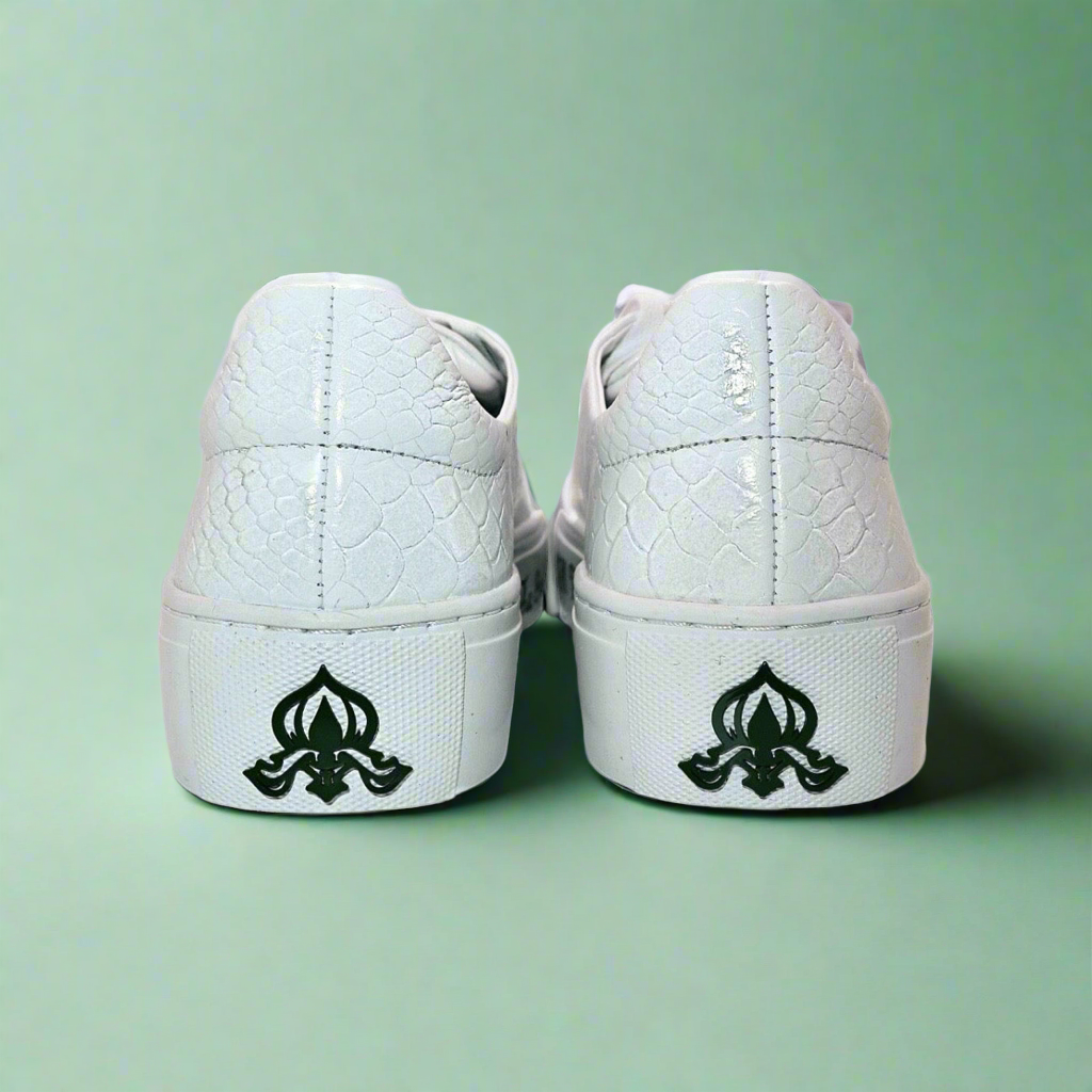 Michaela V Amare Women&