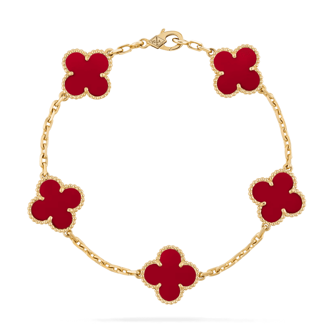 Van Cleef & Arpels Vintage Alhambra bracelet, 5 motifs 18K yellow gold, Carnelian on a white background.