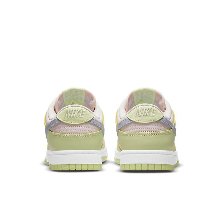 Nike Dunk Low &