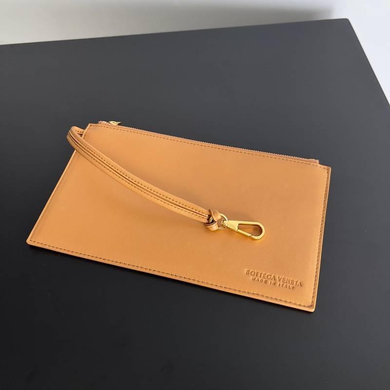 Bottega Veneta Medium Intreccio Leather Bag Tote