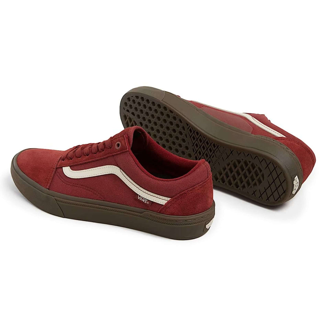 VANS sneakers and streetwear collection at STORE 7994
