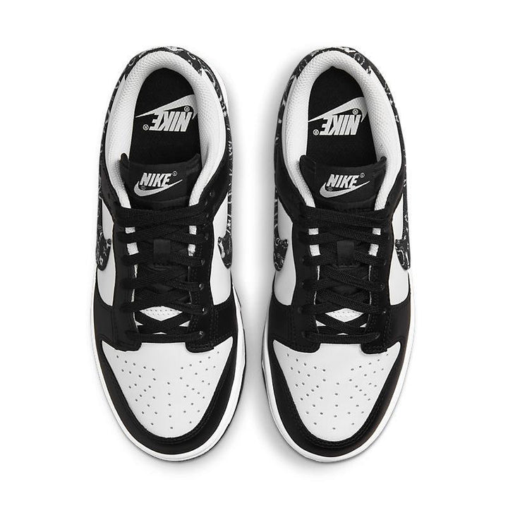 Nike Dunk Low &