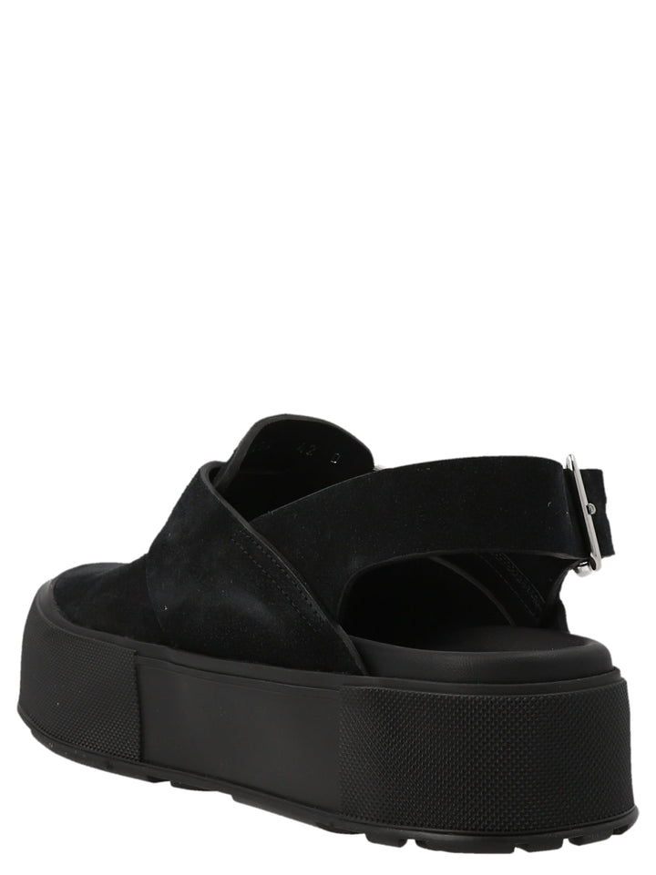 Alexander Mcqueen &