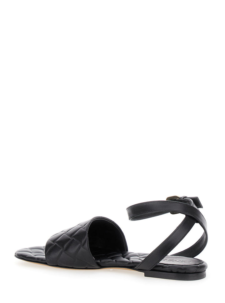 Bottega Veneta Women 'Amy' Black Flat Sandals With Intreccio Motif In Leather Woman