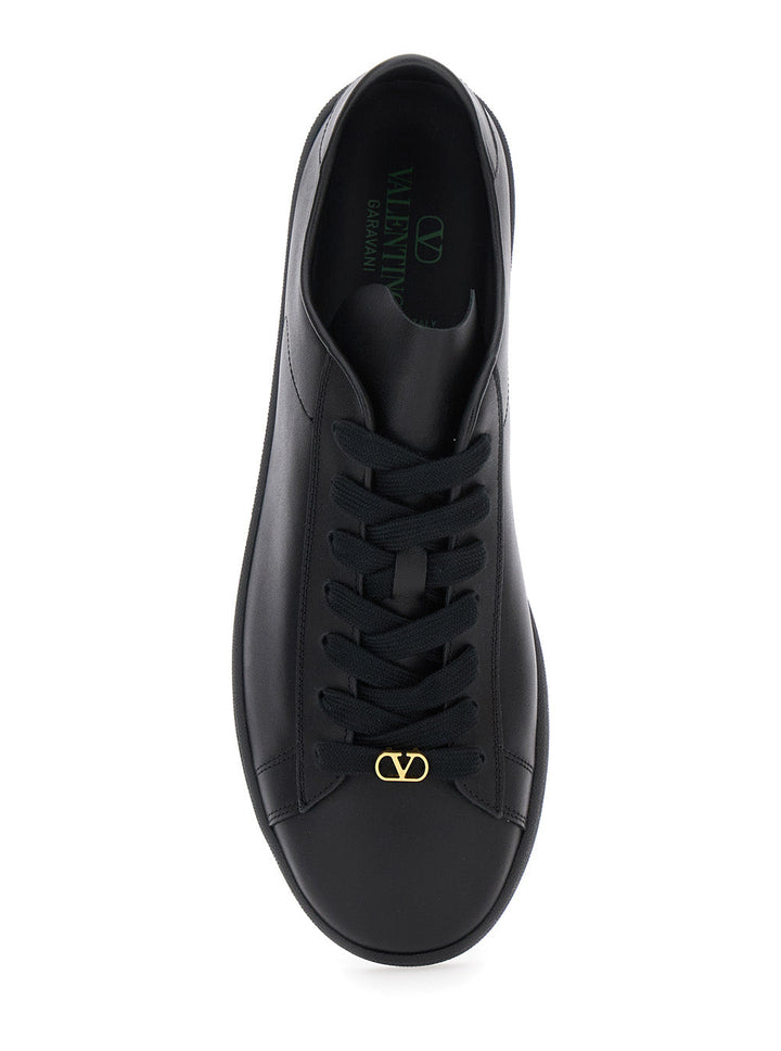 Valentino Garavani Men 'Royco' Black Low Top Sneakers With Vlogo On The Rear And Vlogo Plaque On The Lace In Leather Man