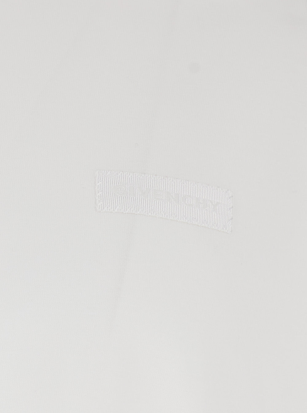 Givenchy Men White Crewneck T-Shirt With Logo Patch On The Front In Cotton Man