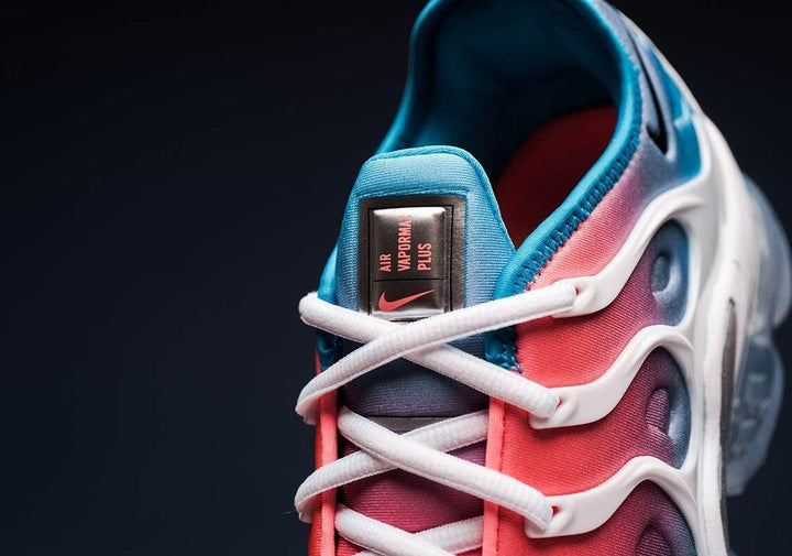 Nike Air VaporMax Plus &