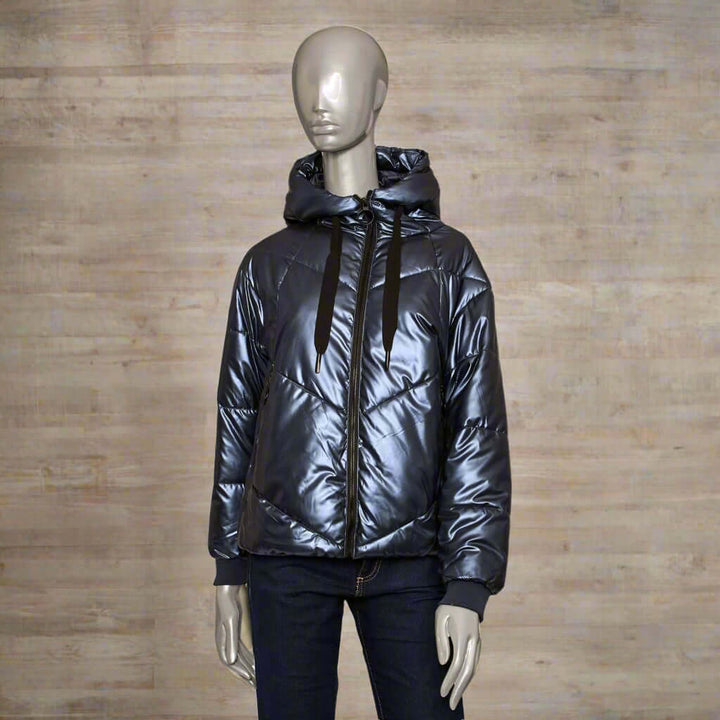 Comfortable Italian designed coats & jackets in mid, 3/4 and hooded designs