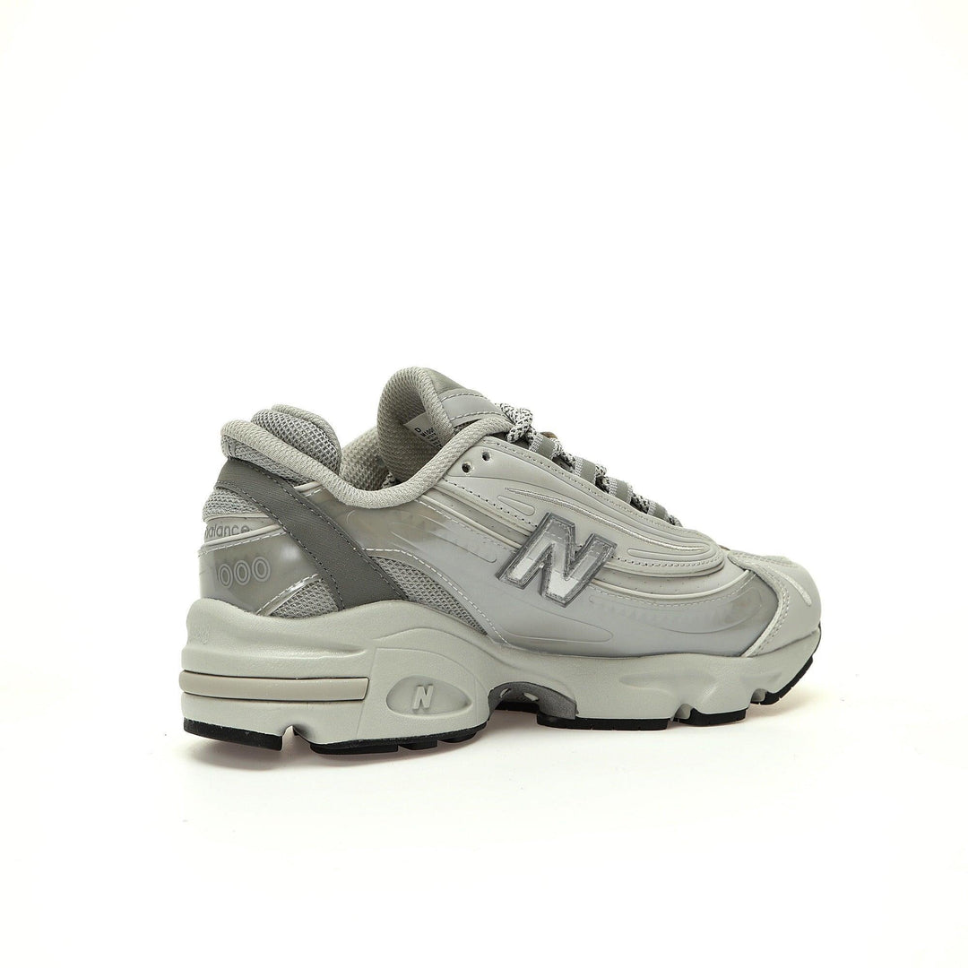 New Balance 1000 &