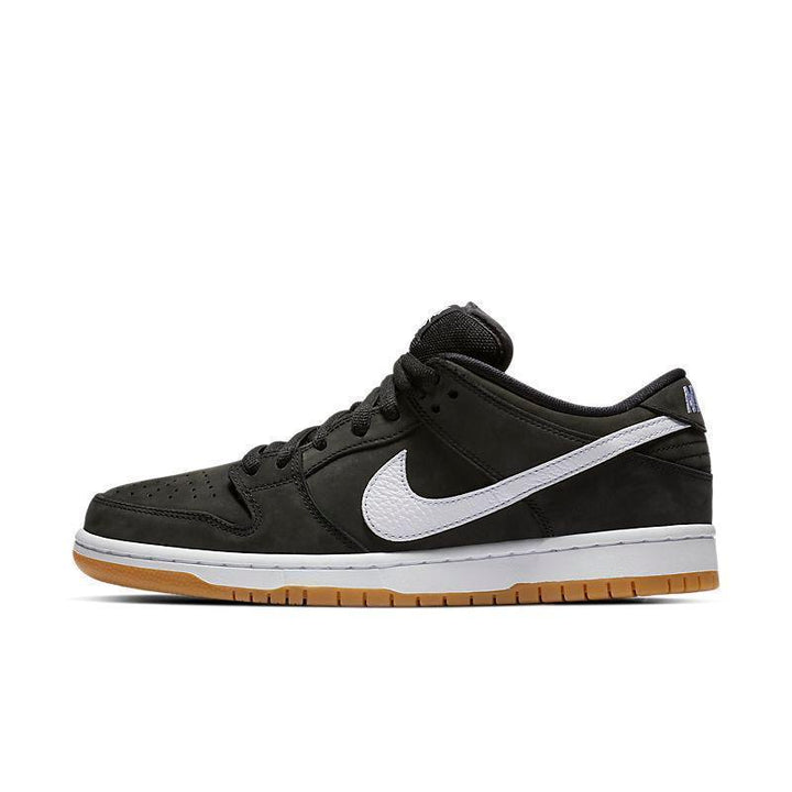Nike SB Dunk Low &