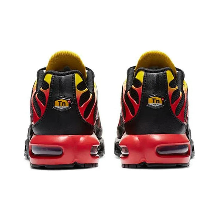 Nike Air Max Plus &