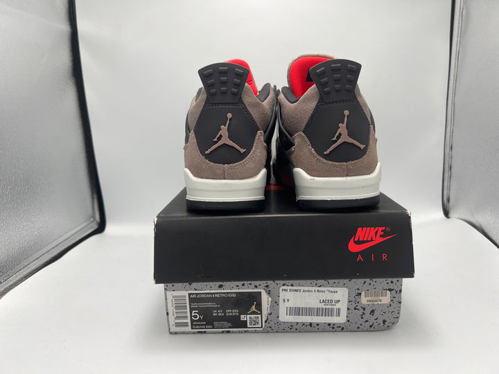 PRE OWNED Jordan 4 Retro "Taupe Haze" (GS)