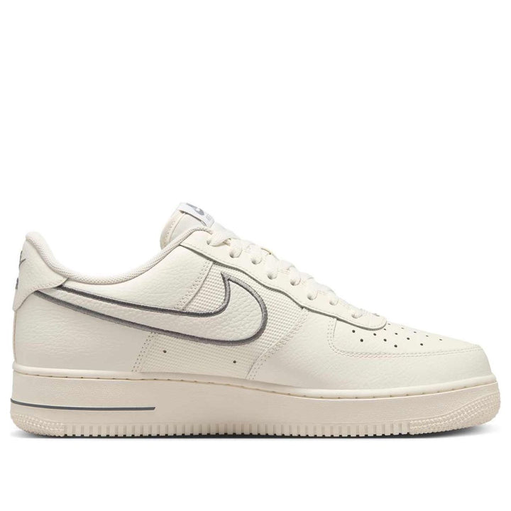 Air Force 1 &