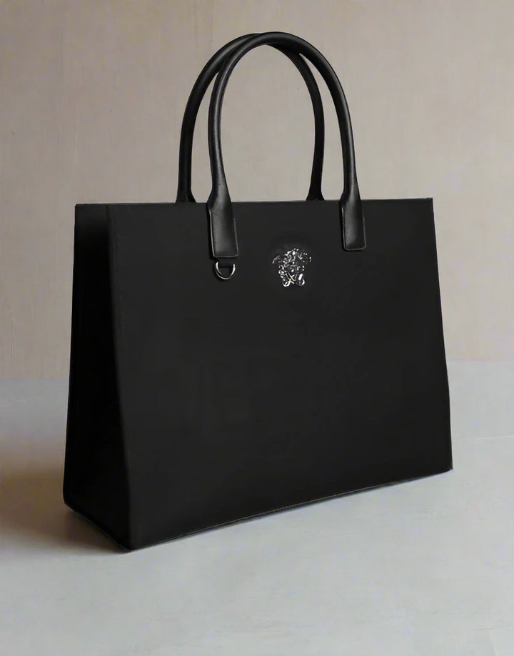 BOLSO DE COMPRAS DE LONA CON LOGOTIPO DE CUERO Y MANGO SUPERIOR NEGRO DE Versace