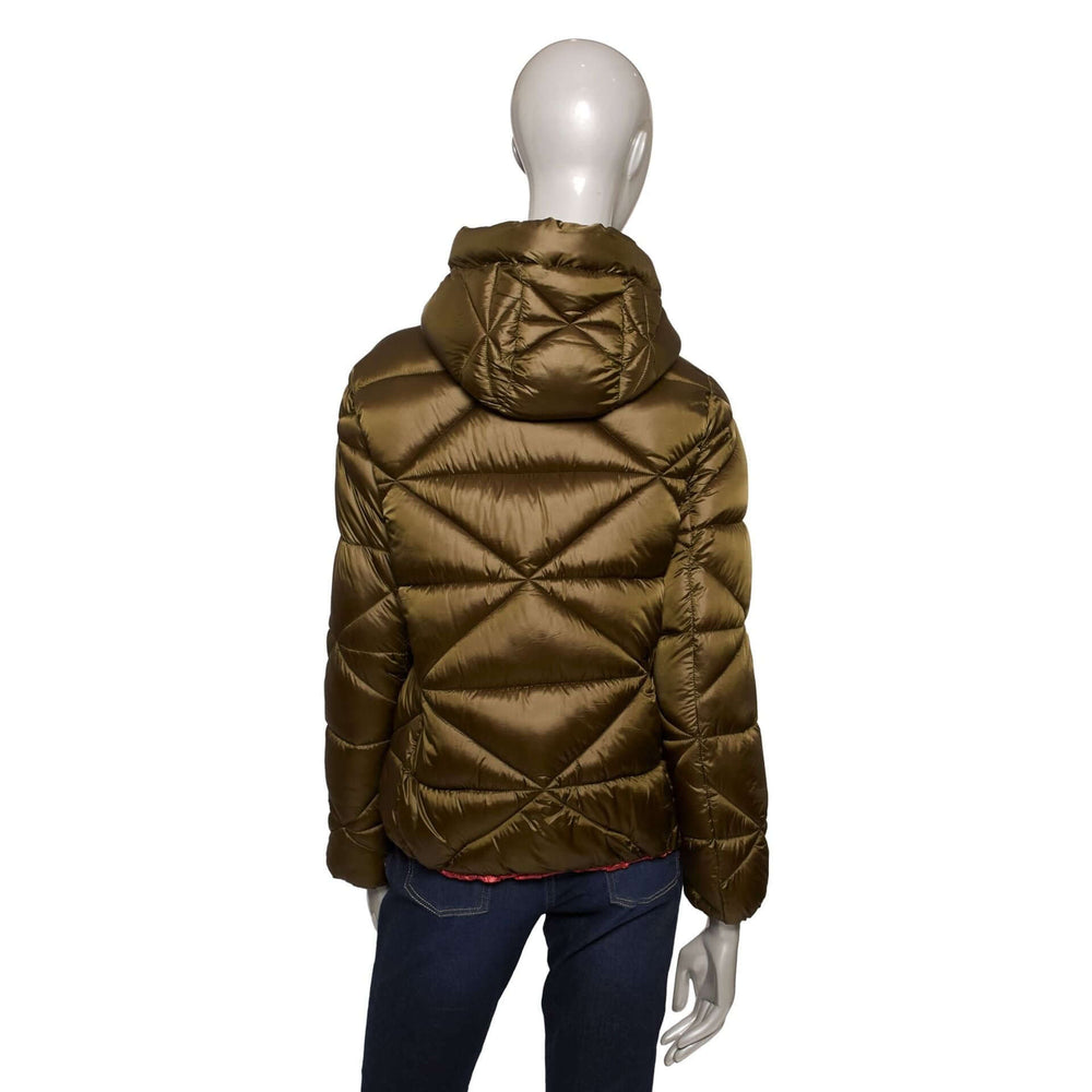 Comfortable Italian designed coats & jackets in mid, 3/4 and hooded designs