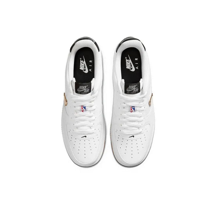 Nike Air Force 1 Low &