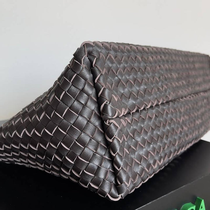 Bottega Veneta Medium Intreccio Leather Bag Tote