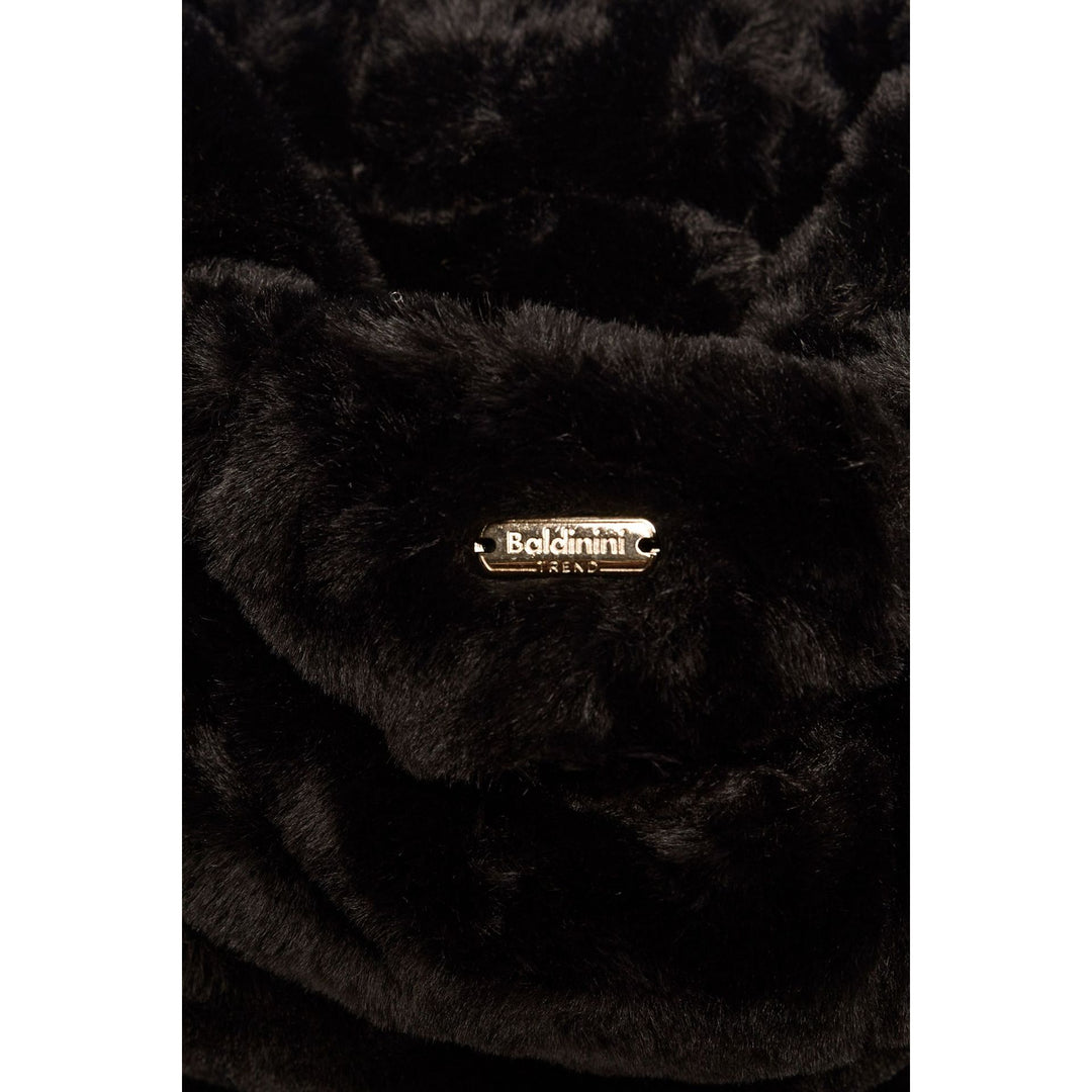 Comfortable Italian designed coats & jackets in mid, 3/4 and hooded designs