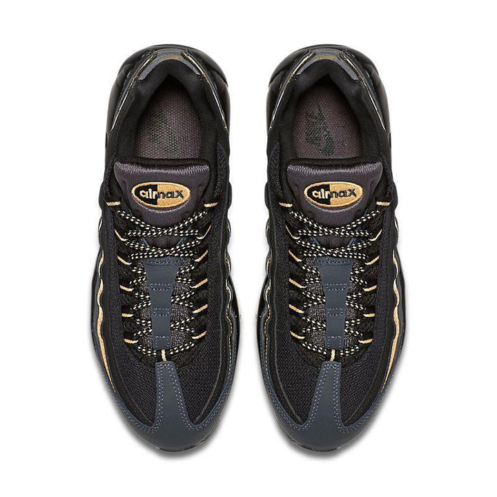 Air Max 95 &
