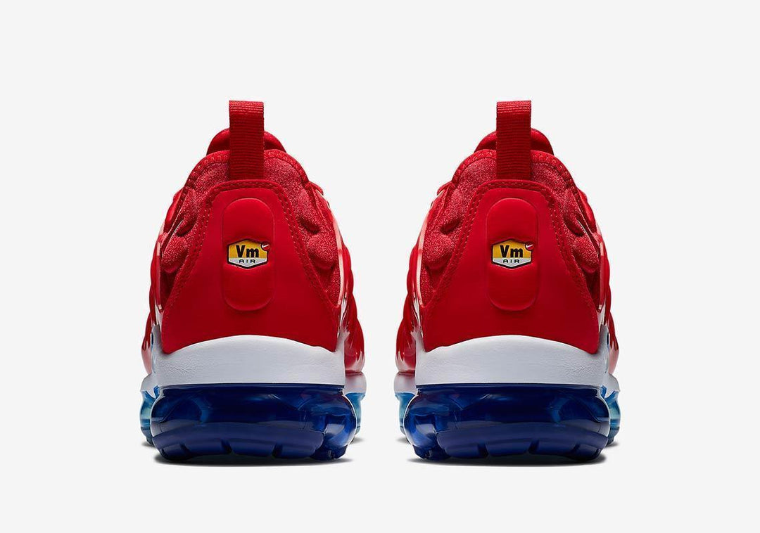 Nike Air VaporMax Plus &