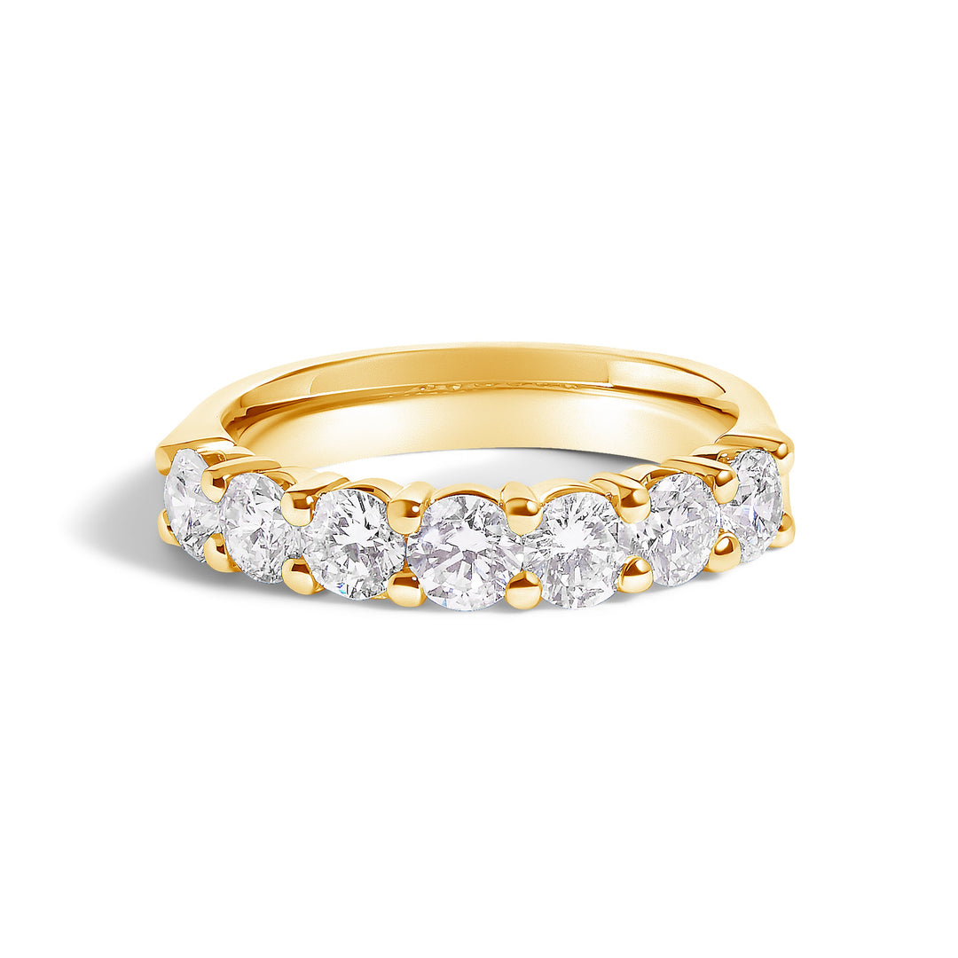 14K White Gold 1 1/2 Cttw Diamond 7 Stone Band Ring