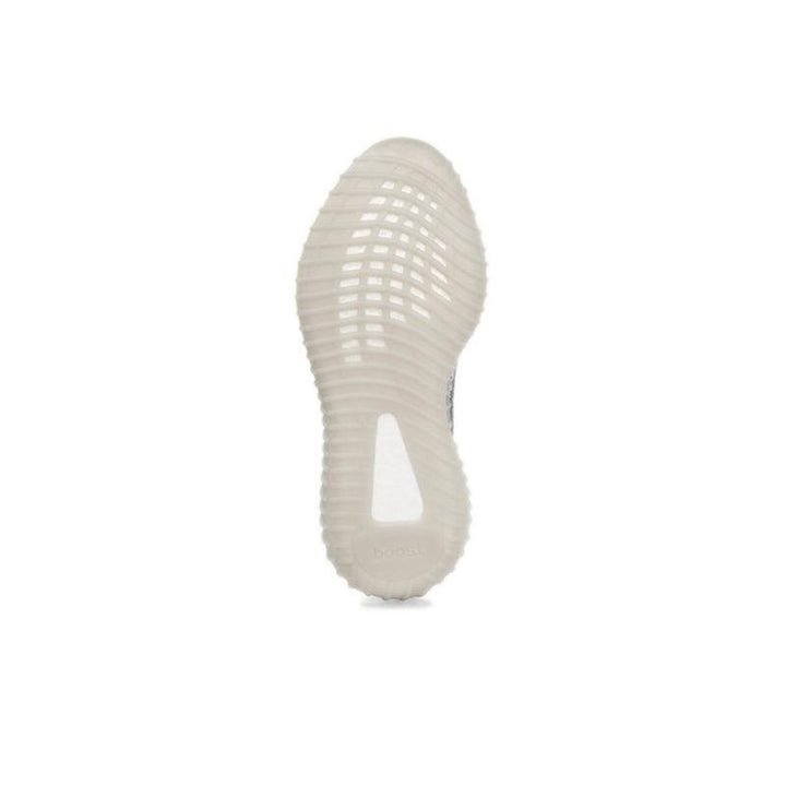 Yeezy Boost 350 V2 &